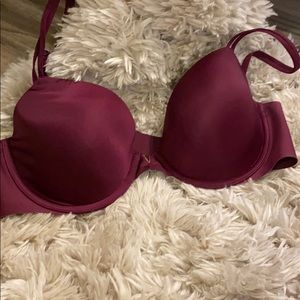 Victoria’s Secret lined demi 38C